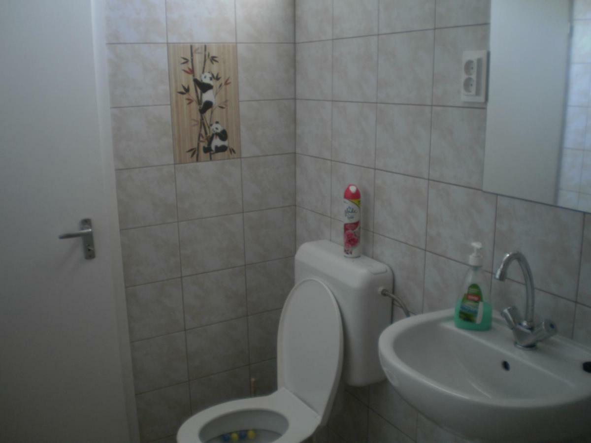 Raday Apartman Hajdúszoboszló Exteriör bild